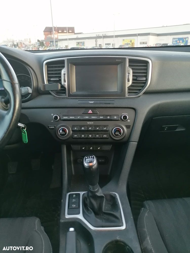 Kia Sportage 1.6 GDI 6MT 4x2 Classic - 8