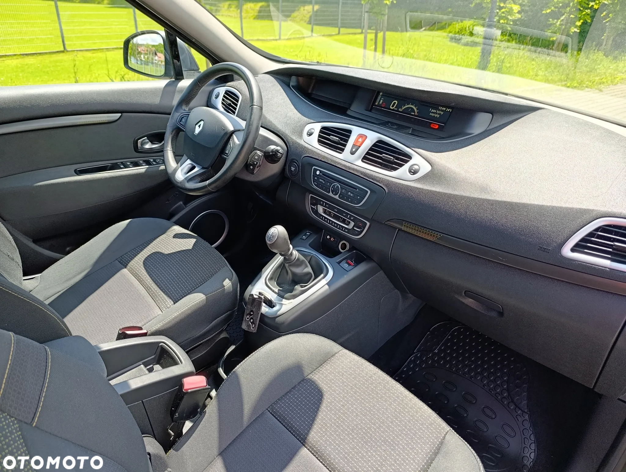 Renault Scenic 1.4 16V TCE Expression - 19