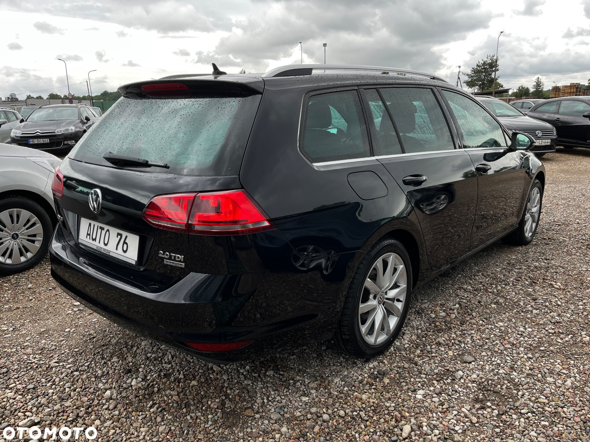 Volkswagen Golf 2.0 BlueTDI DSG Highline - 4