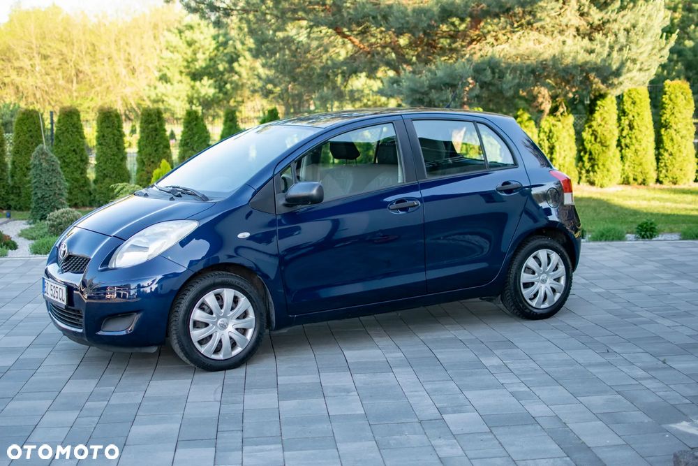 Toyota Yaris - 14