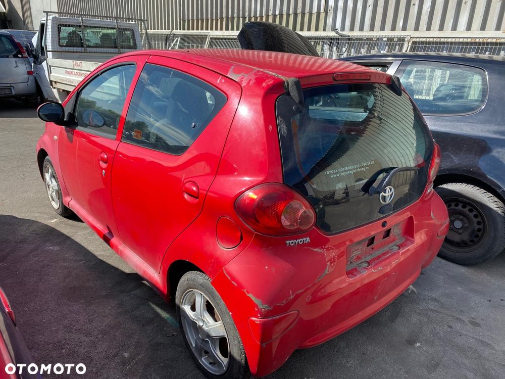 185 / Toyota Aygo / Na Części / - 8