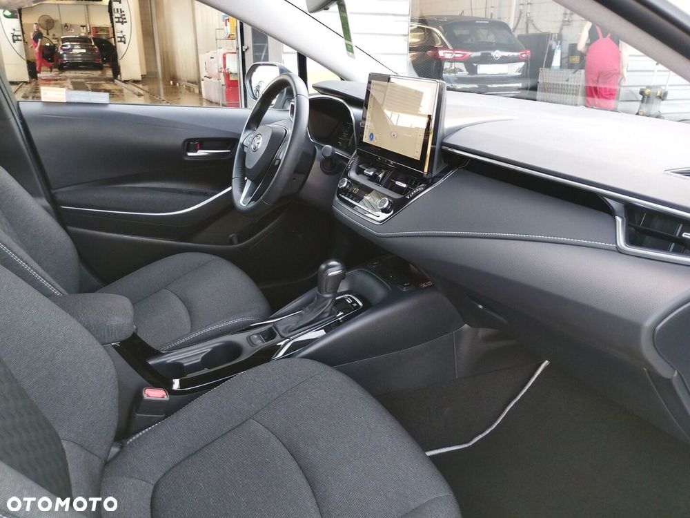 Toyota Corolla 1.8 Hybrid Style - 11