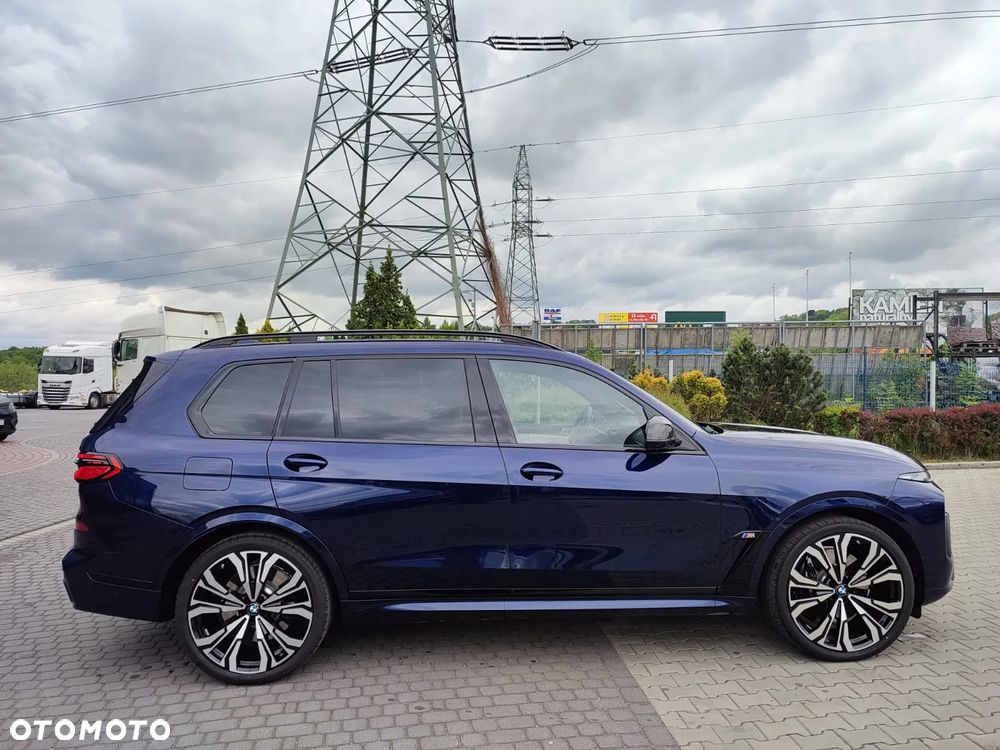BMW X7 - 8