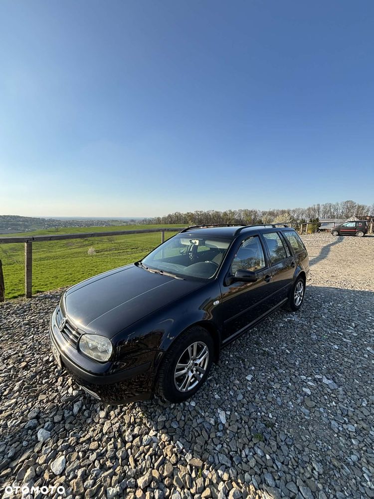 Volkswagen Golf 1.9 TDI Basis - 2
