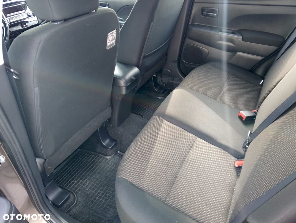 Mitsubishi ASX 1.6 Blue Sky Edition - 16