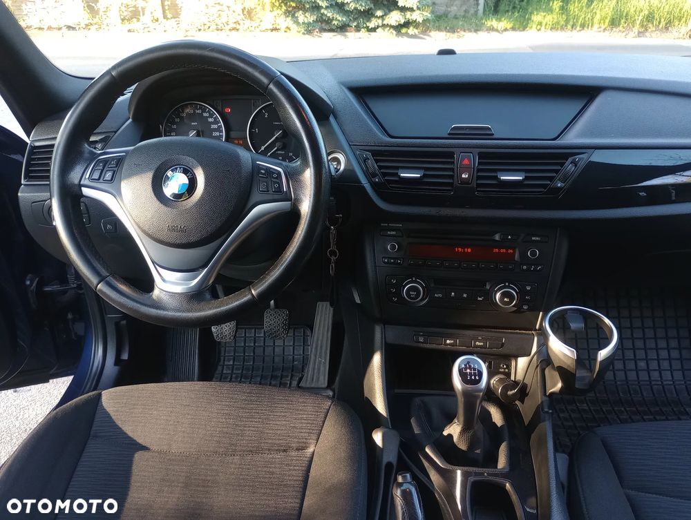 BMW X1 sDrive16d - 15