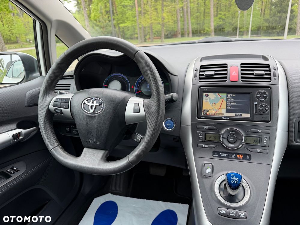 Toyota Auris 1.8 HSD Luna - 20