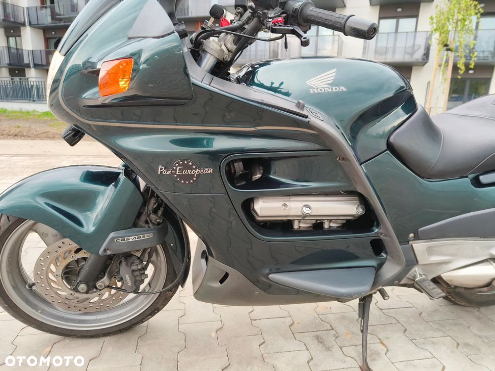 Honda ST - 6