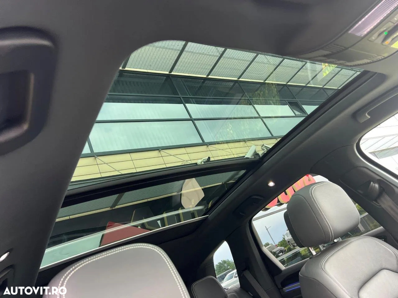 Volkswagen Touareg V6 TDI 4MOTION Elegance - 10