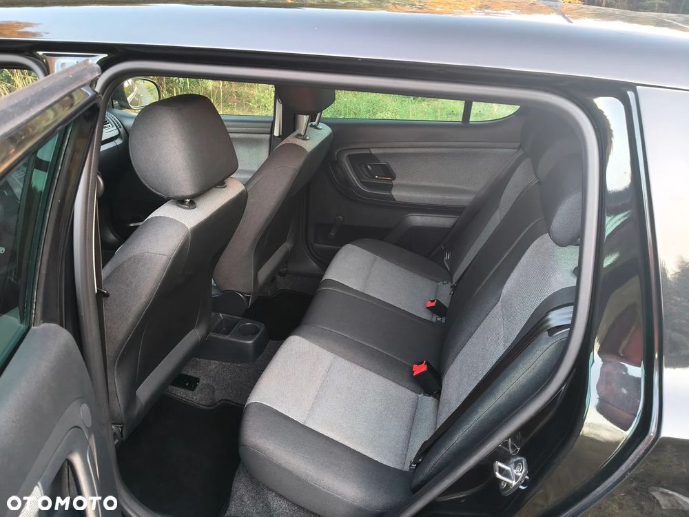 Skoda Fabia 1.4 16V Sport - 8