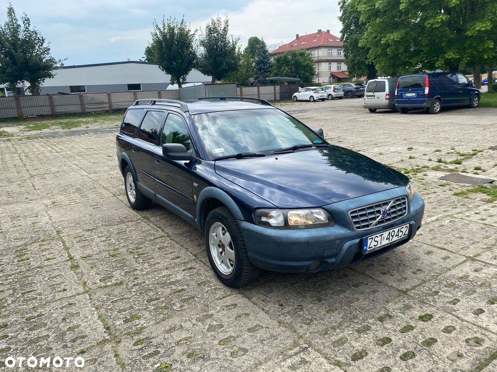 Volvo XC 70 - 3