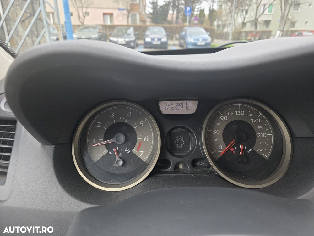 Renault Megane 1.6 16V Privilege - 9