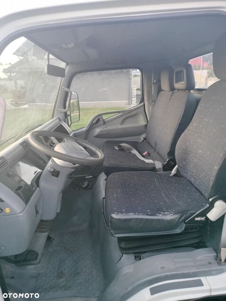 Mitsubishi Canter - 4