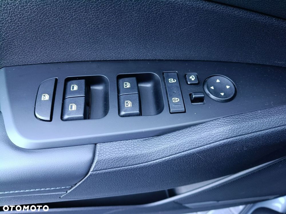 Kia Sportage 1.6 T-GDI L 2WD - 19