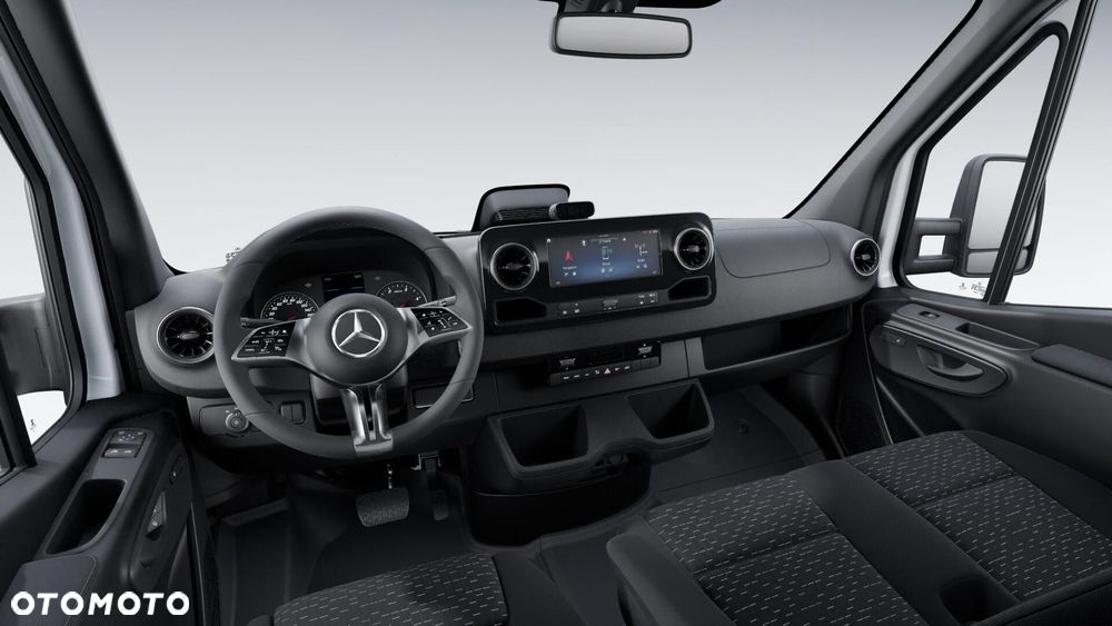 Mercedes-Benz Sprinter - 4