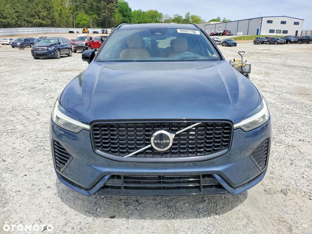 Volvo XC 60 - 8