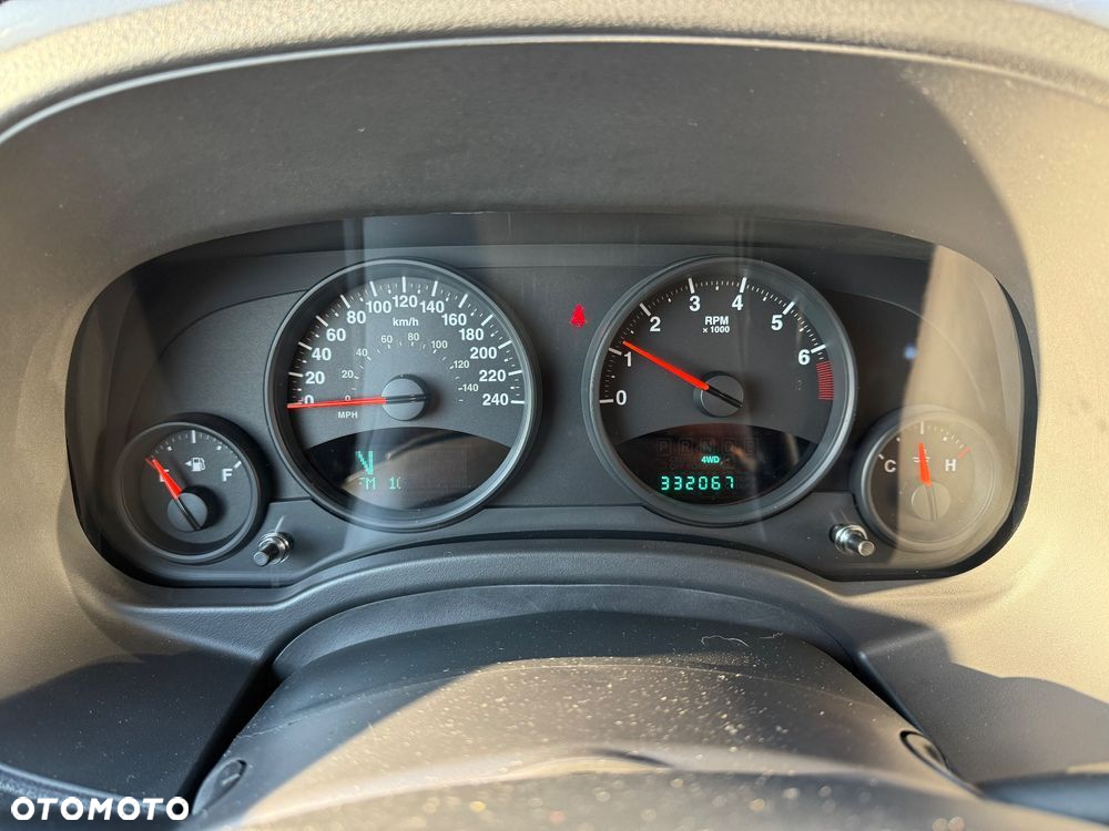 Jeep Patriot 2.4 Sport - 17