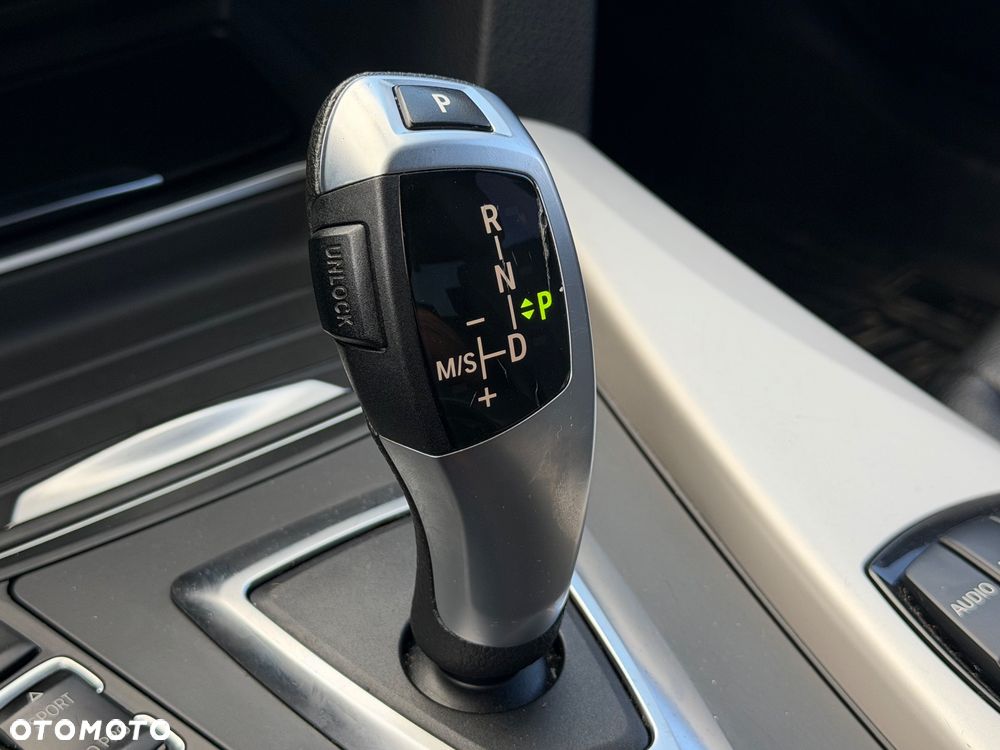 BMW Seria 3 - 17