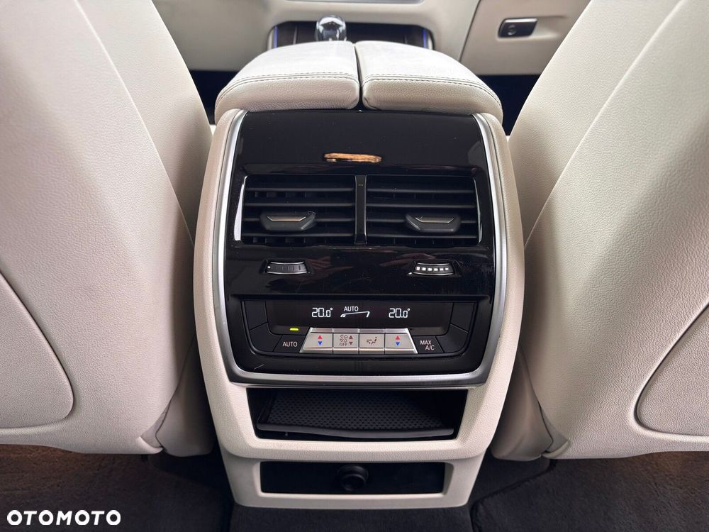 BMW X5 xDrive30d - 32