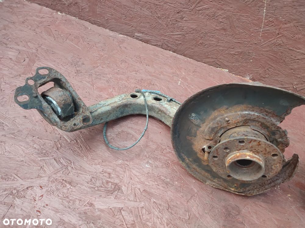 BMW E46 ORYGINALNY WAHACZ PRAWY / LEWY DO SILNIKÓW GAMY M54B30 / M57D30 / WAHACZE WZDŁUŻNE POD DUŻE TARCZE HAMULCOWĄ O NR. 33 32 6 774 779 / 33 32 1 097 035 / 33 32 6 770 805 / 33 32 6 774 780 OEM - 24