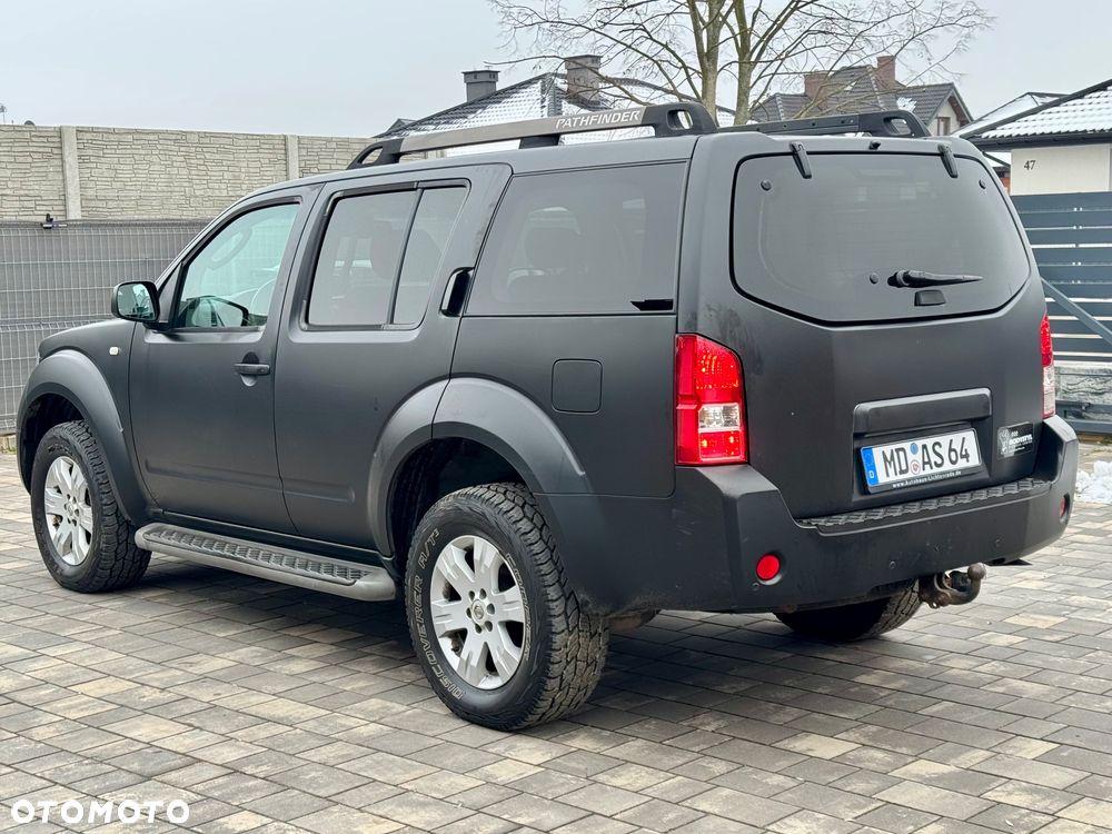 Nissan Pathfinder 2.5 dCi Premium - 25