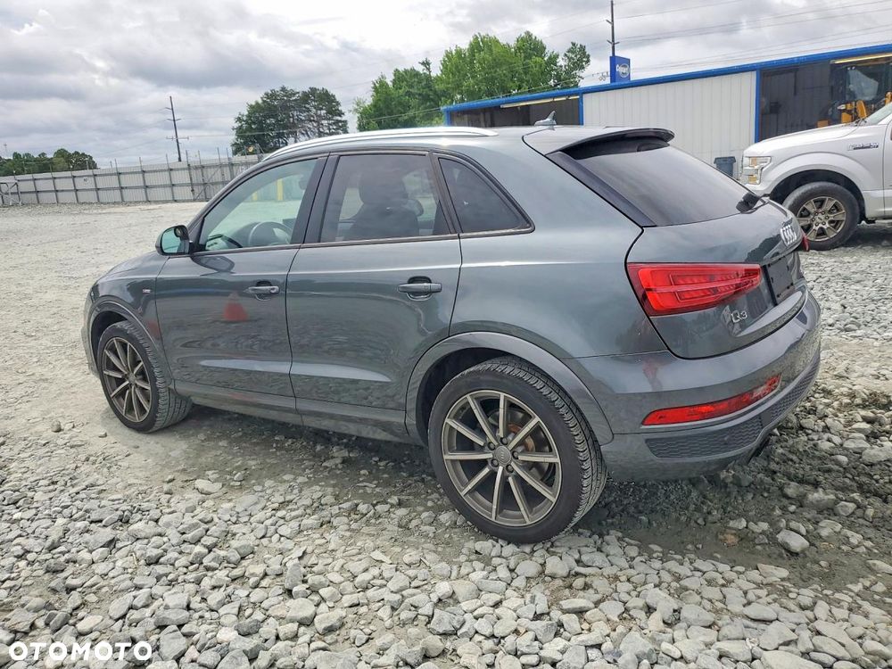 Audi Q3 45 TFSI Quattro S-Line S tronic - 2