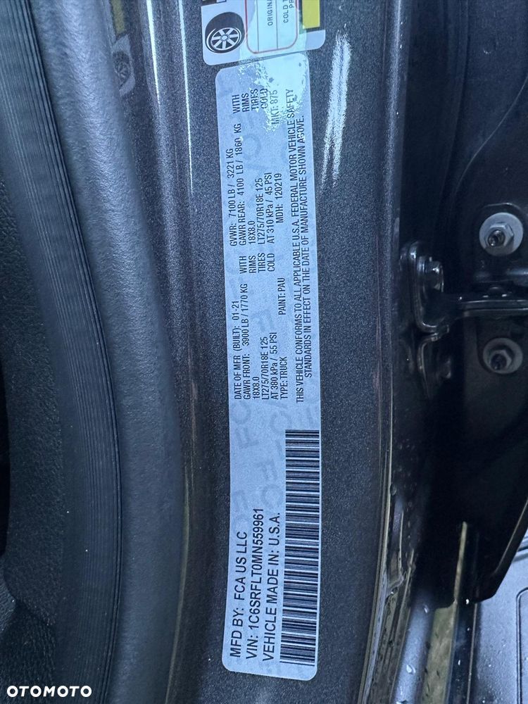 RAM 1500 5.7 Crew Cab Rebel - 17