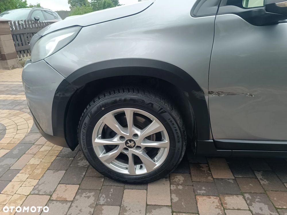 Peugeot 2008 1.6 BlueHDi Allure - 8
