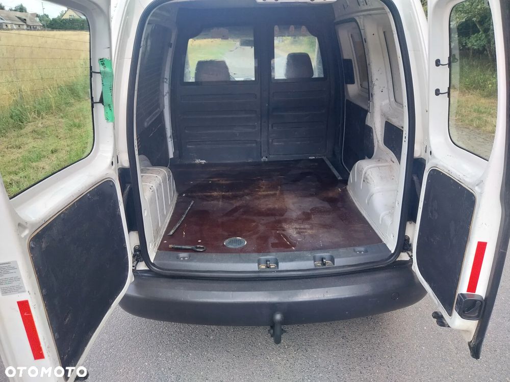 Volkswagen Caddy - 10