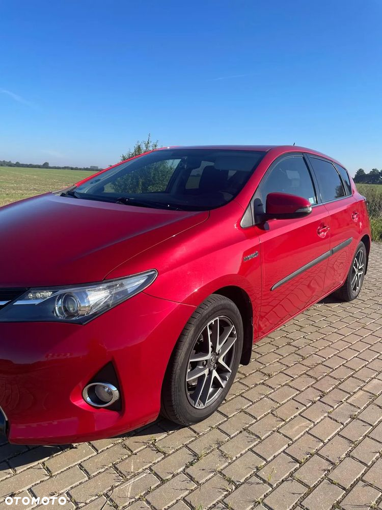 Toyota Auris 1.8 HSD Luna - 4