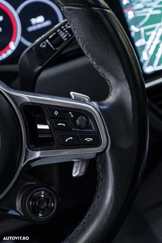 Porsche Cayenne S Tiptronic S Platinum Edition - 32
