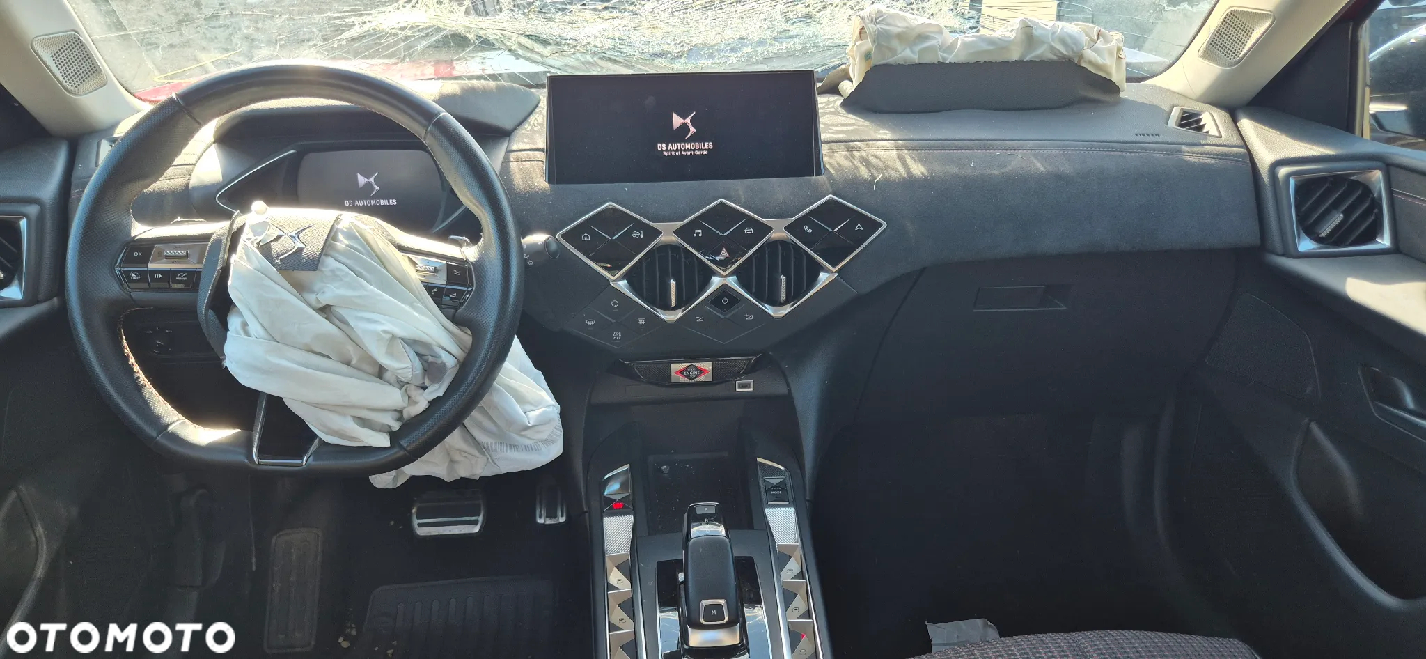DS Automobiles DS 3 Crossback 1.2 PureTech Performance Line - 32
