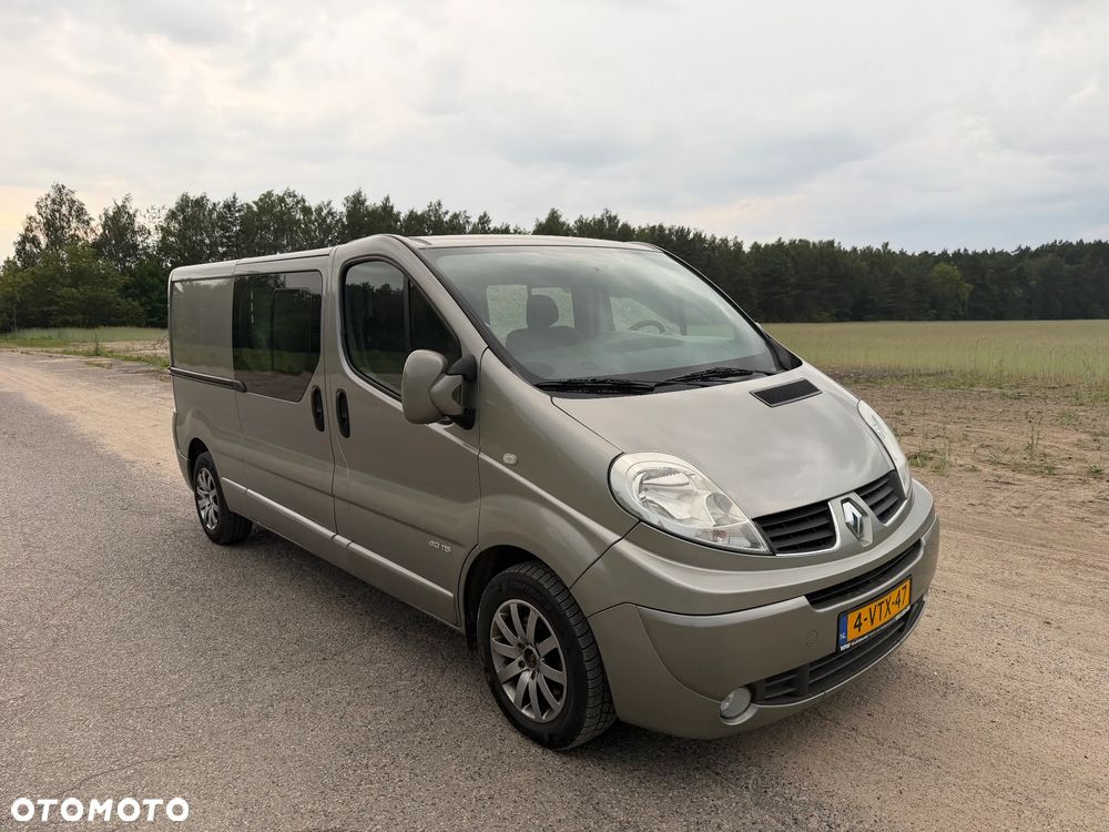 Renault TRAFIC*L2H1*2012*Klimatronik*6osób*bardzo zadbane auto - 13