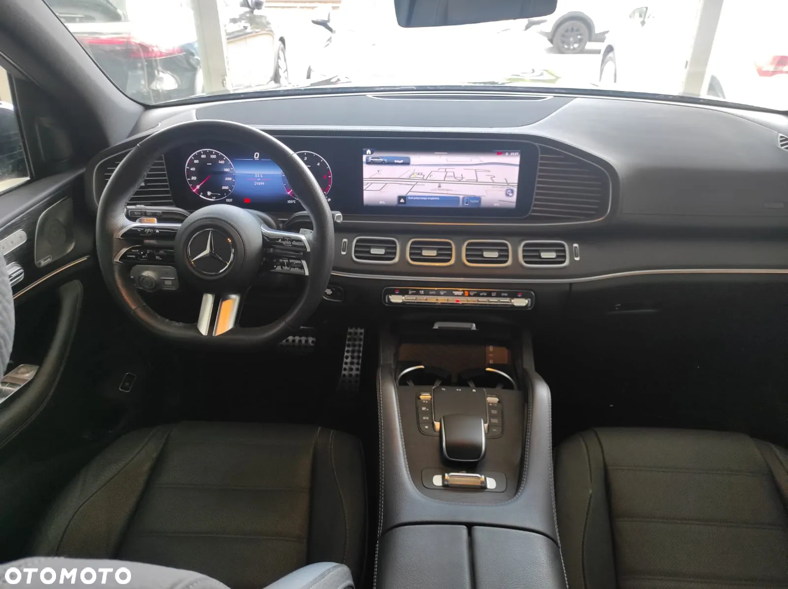 Mercedes-Benz GLS - 9