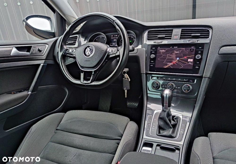 Volkswagen Golf Variant 2.0 TDI (BlueMotion Technology) DSG Comfortline - 19