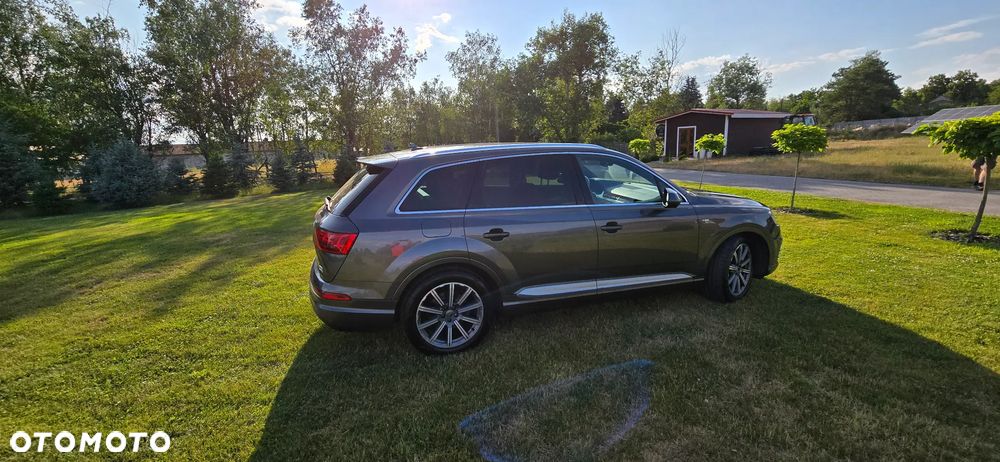 Audi Q7 - 9