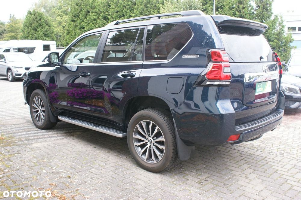Toyota Land Cruiser - 21