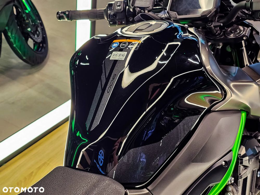 Kawasaki Z 900 - 11