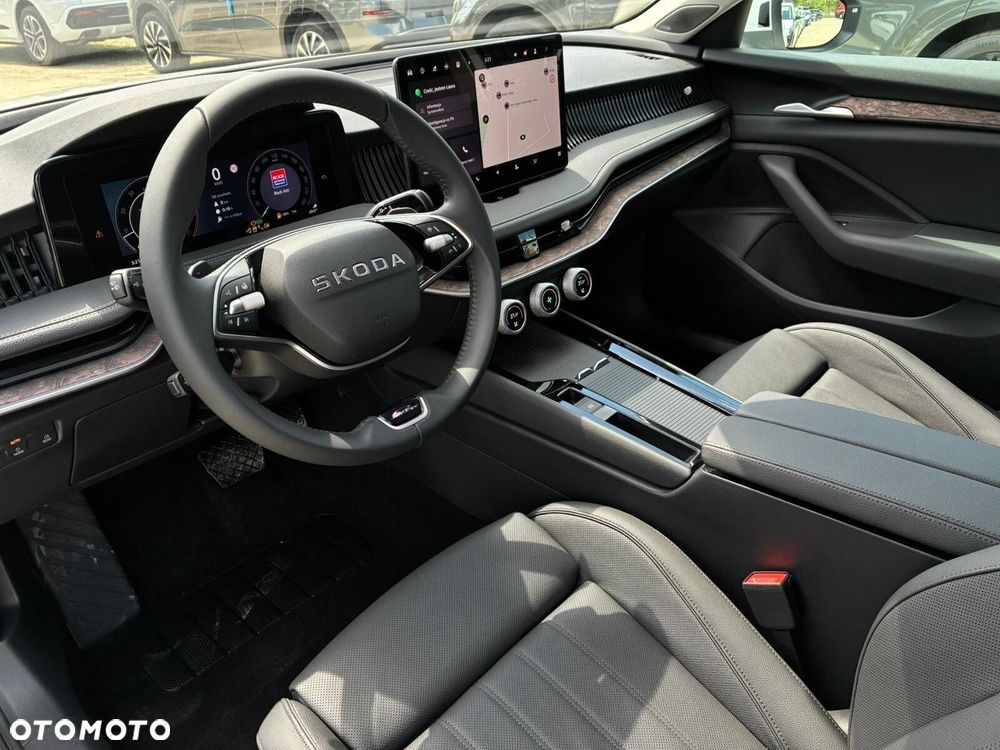 Skoda Superb - 4
