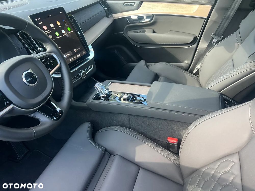 Volvo XC 90 T8 AWD Plus Dark - 40