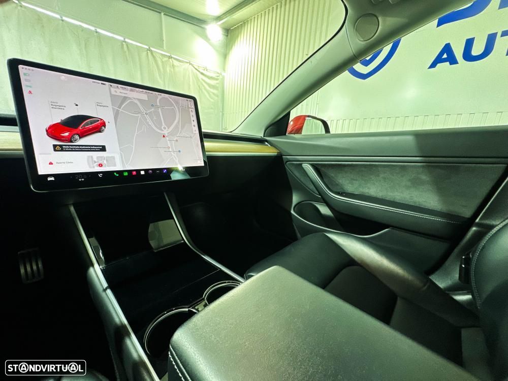 Tesla Model 3 Performance Dual Motor AWD - 42