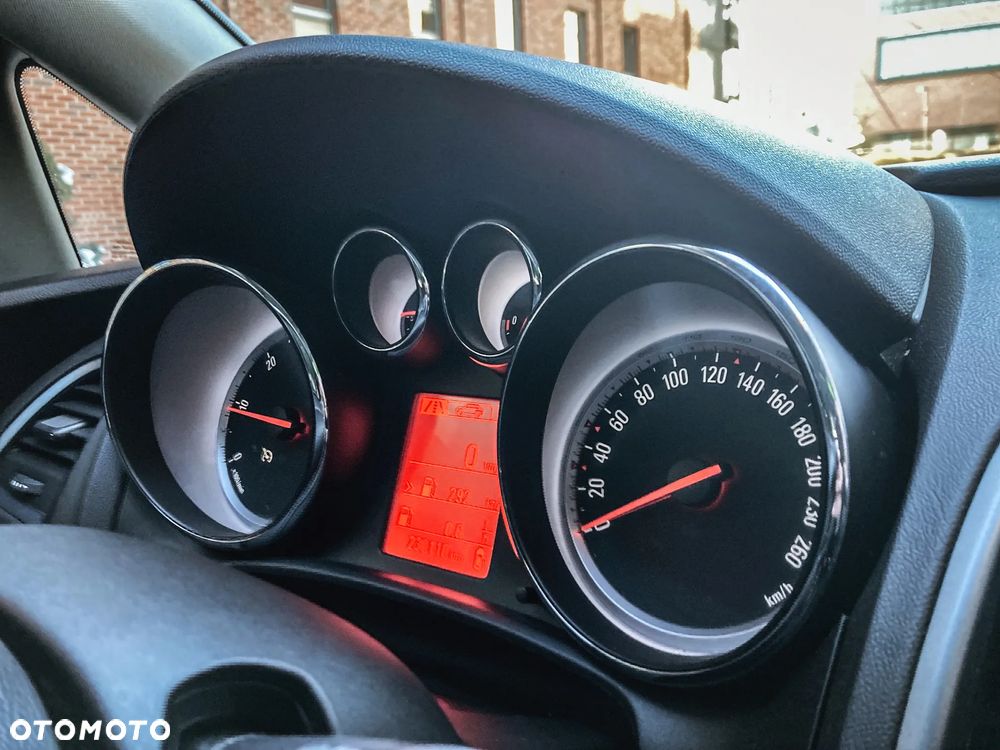 Opel Astra 1.3 CDTI Cosmo ecoFLEX - 20