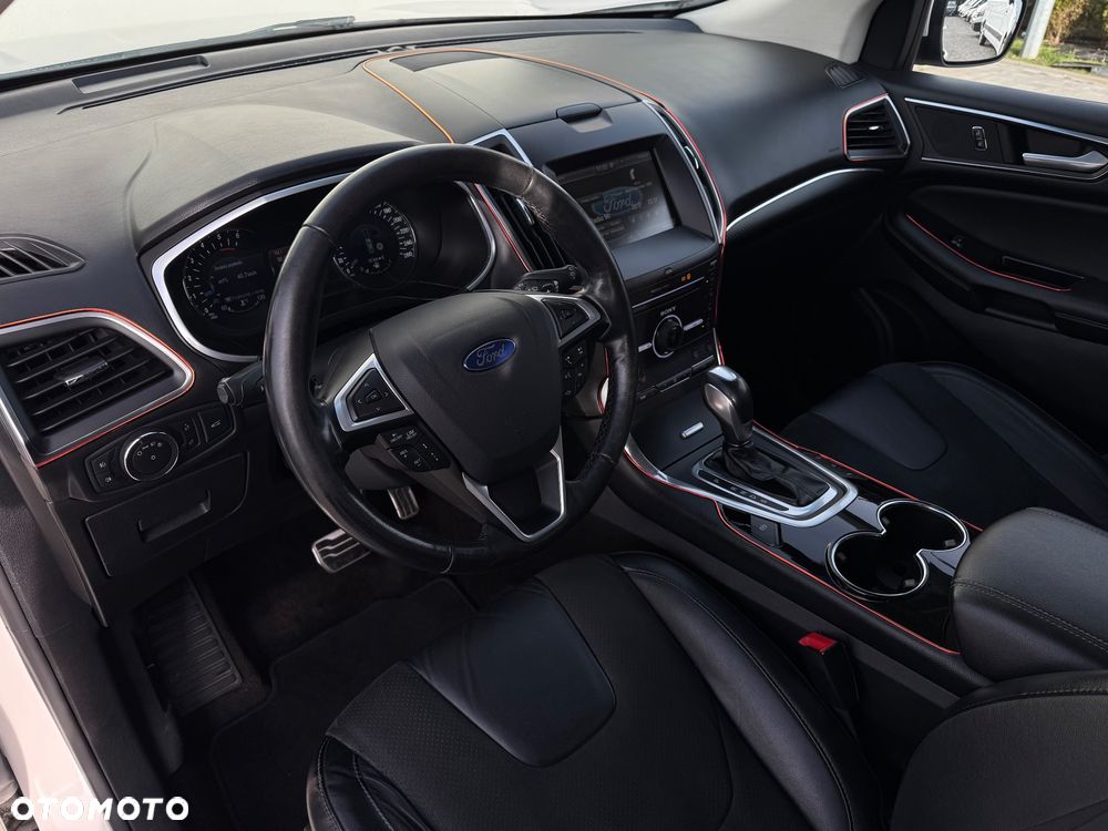 Ford Edge 2.0 TDCi Twin-Turbo 4WD ST-Line - 13