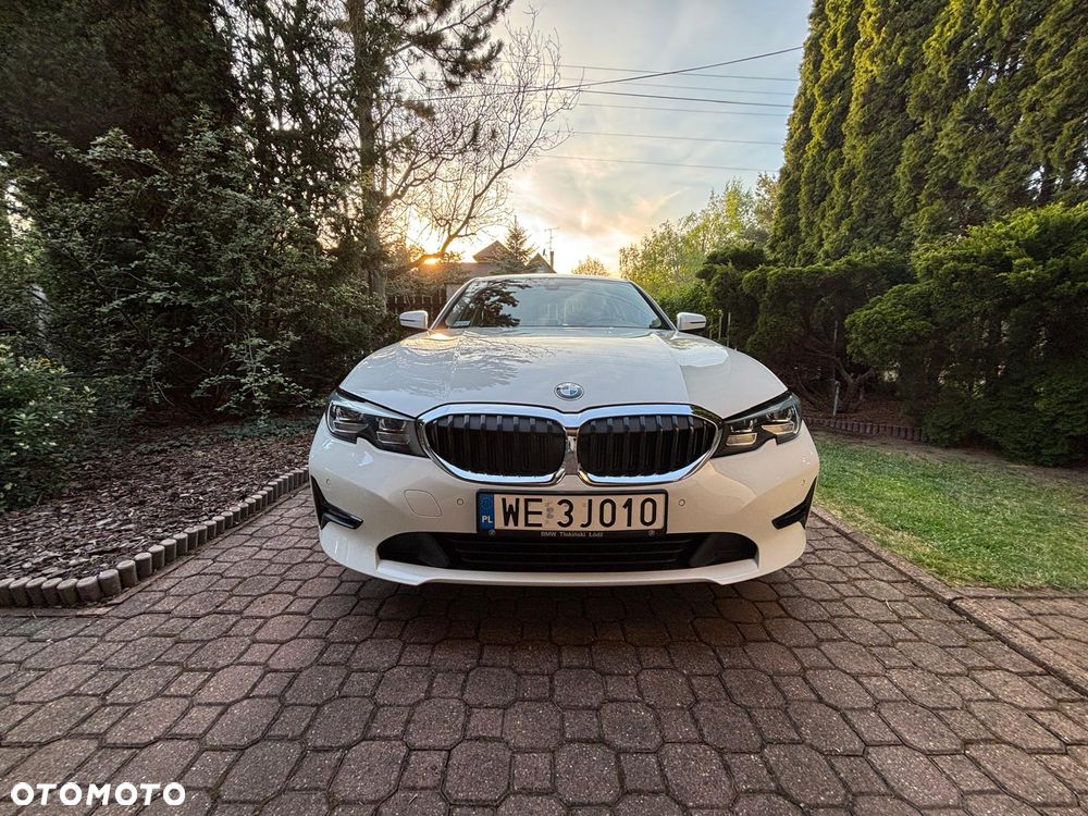 BMW Seria 3 318i Advantage - 2