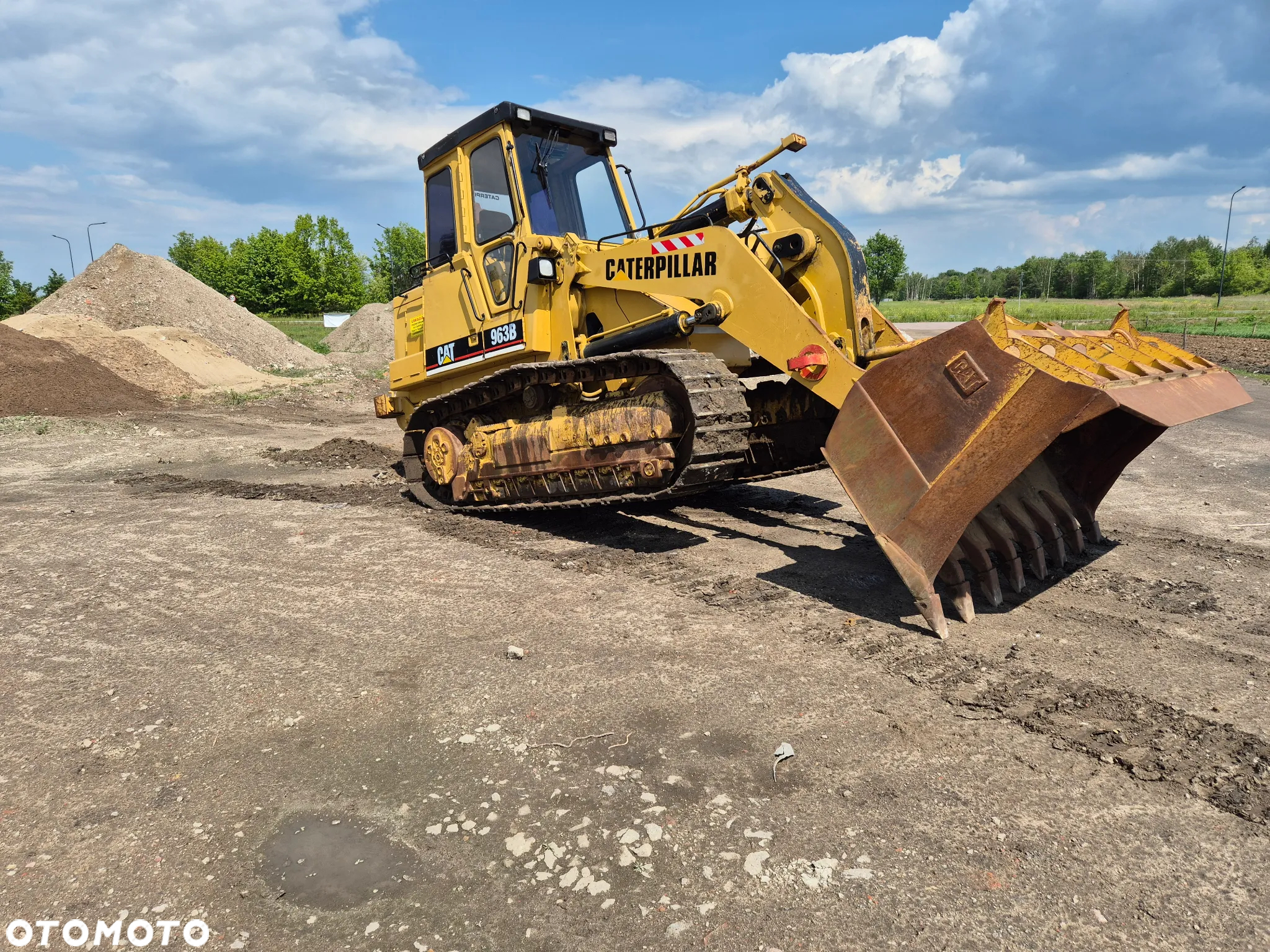 Caterpillar 963B - 3