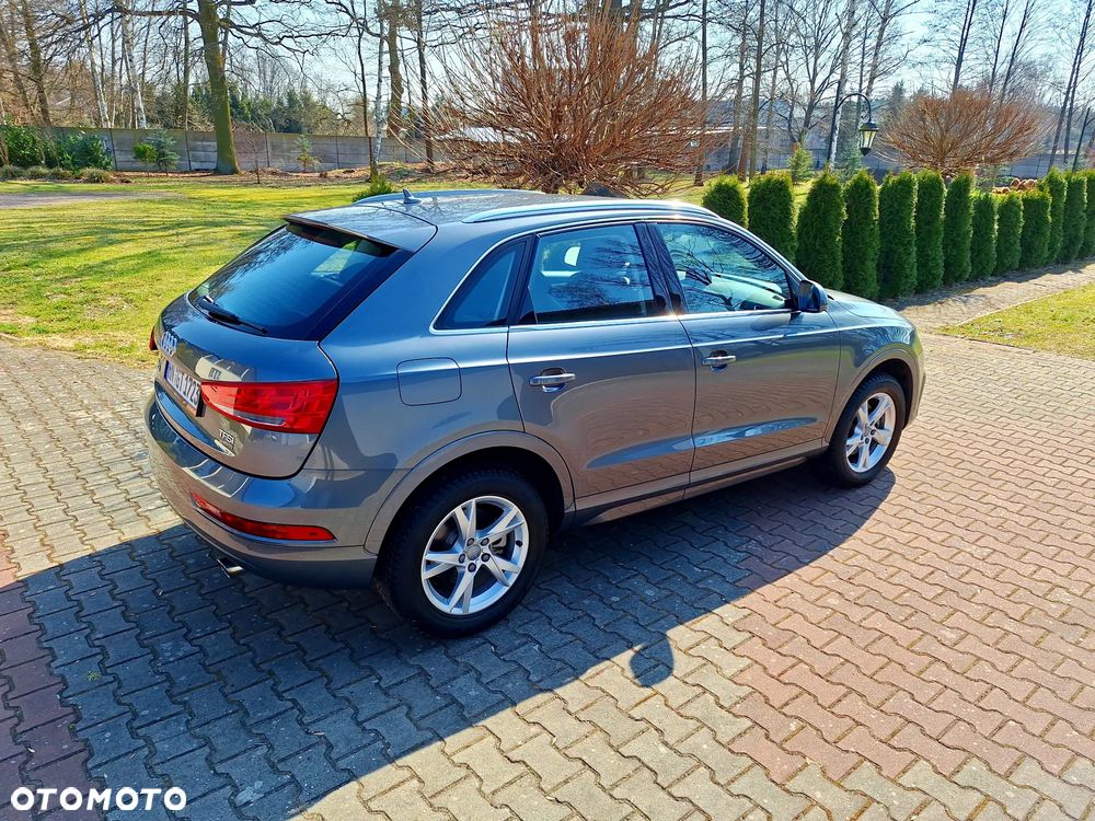 Audi Q3 2.0 TFSI Quattro S tronic sport - 4