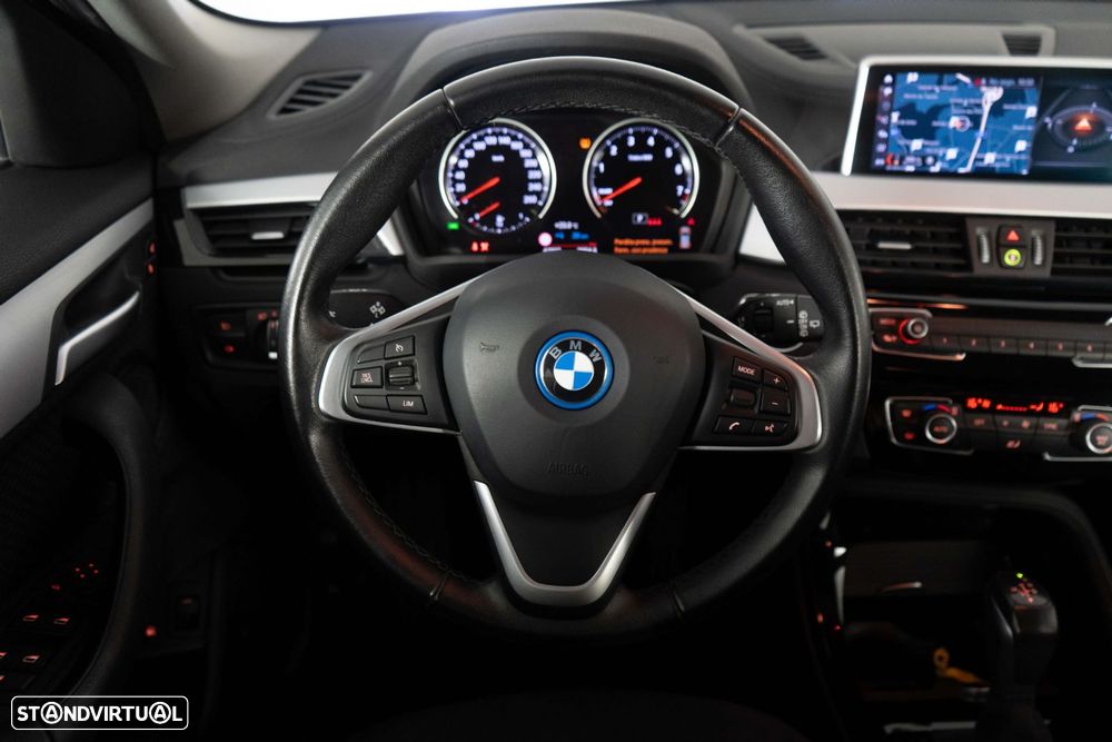 BMW X2 25 e xDrive - 26