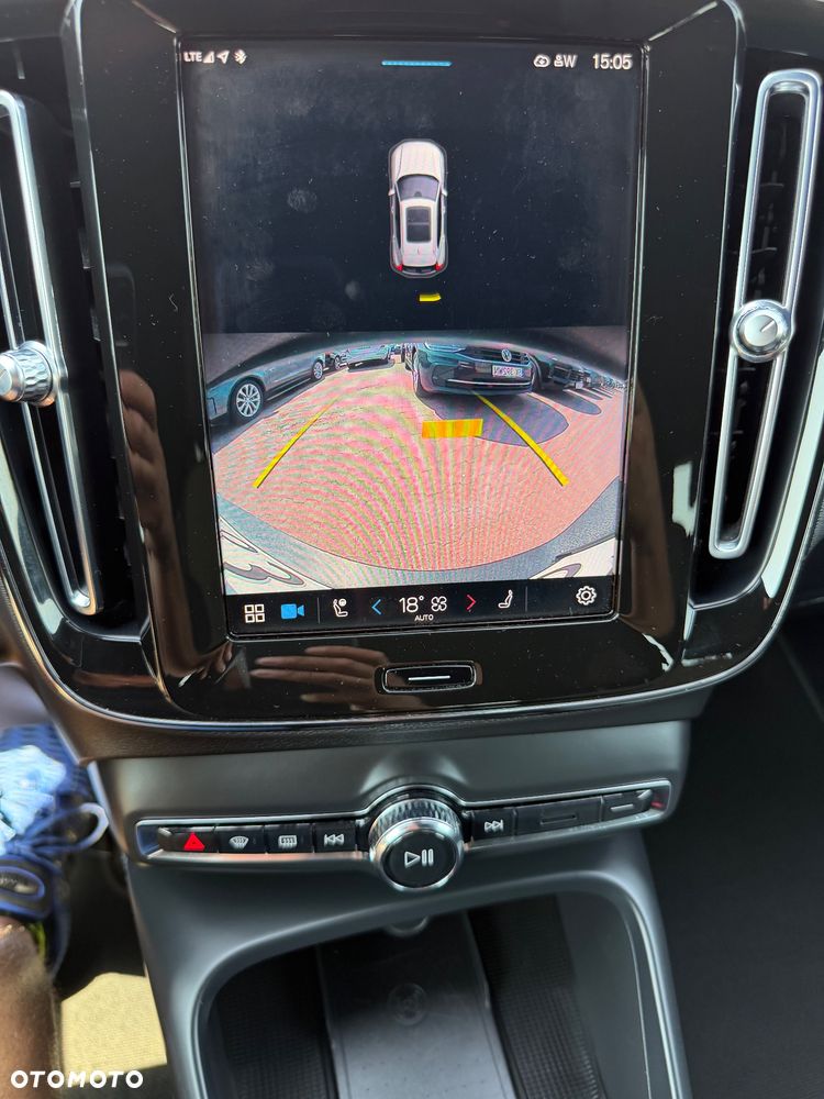 Volvo XC 40 B3 Core - 25