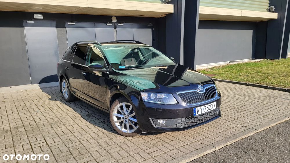Skoda Octavia 1.6 TDI Elegance DSG - 1
