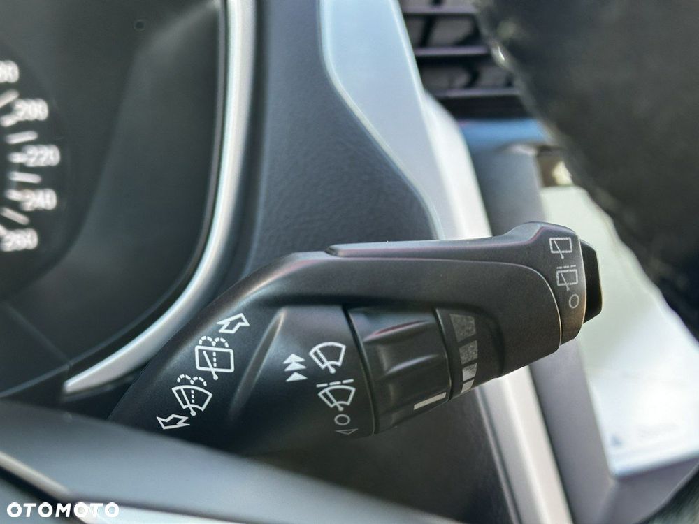 Ford Mondeo 2.0 TDCi Titanium - 24